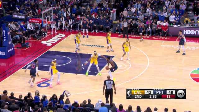 恩波利中场核心伤愈复出,精准直塞助攻锁定胜局